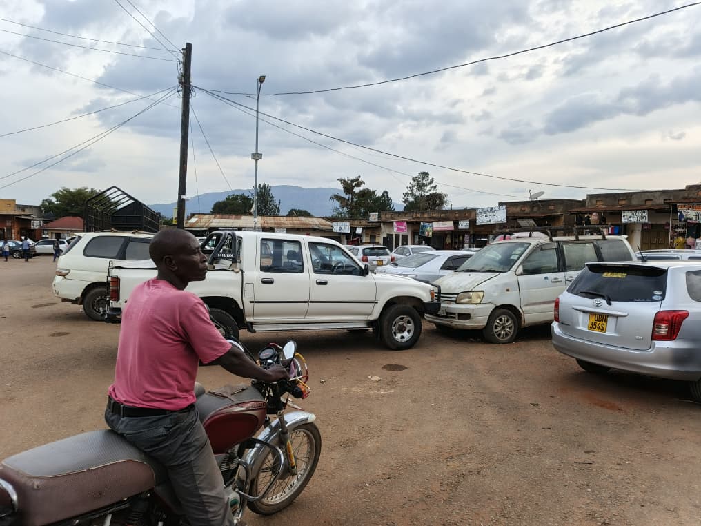 Festive Season Pushes Ibanda–Mbarara Transport Fares Higher, Straining Commuters’ Budgets