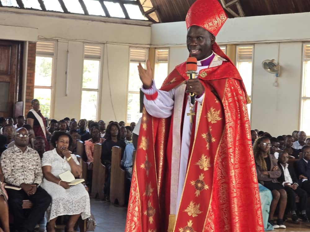 New Busoga Bishop Leads First Christmas Service at Christ’s Cathedral Bugembe