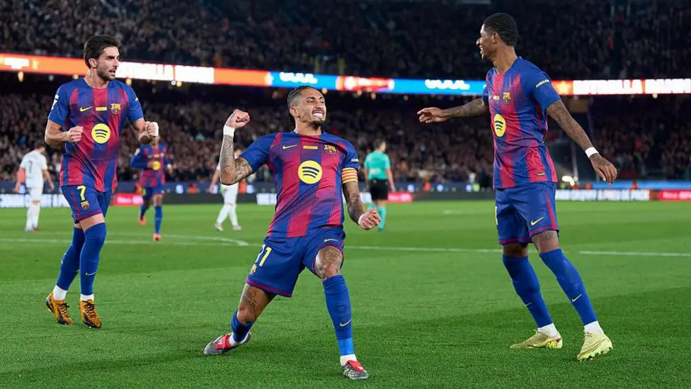 Raphina Double Helps Barcelona Beat Osasuna to go Seven Points Clear