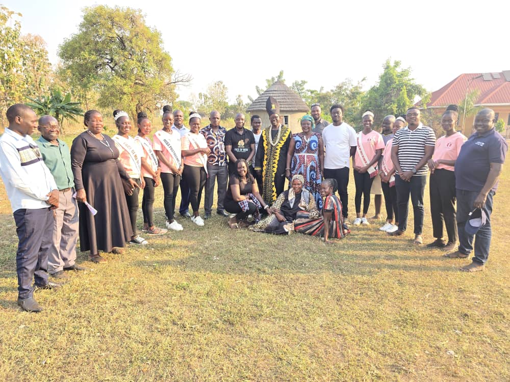 Miss Face of Ma’di Finalists Visit Cultural Leader to Promote Heritage, Conservation