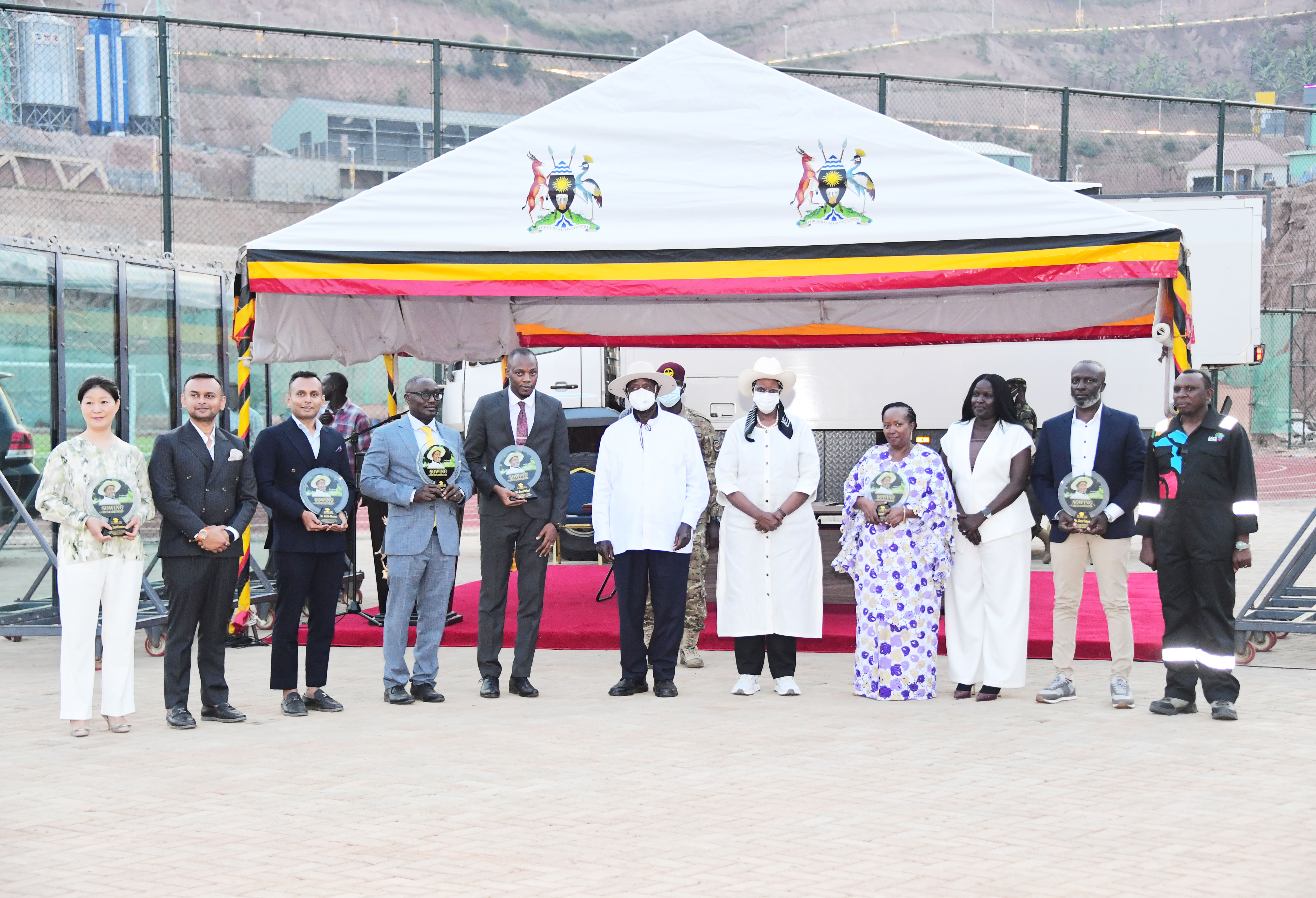 Museveni Awards Six Outstanding Entrepreneurs for Contribution to Uganda’s Economy