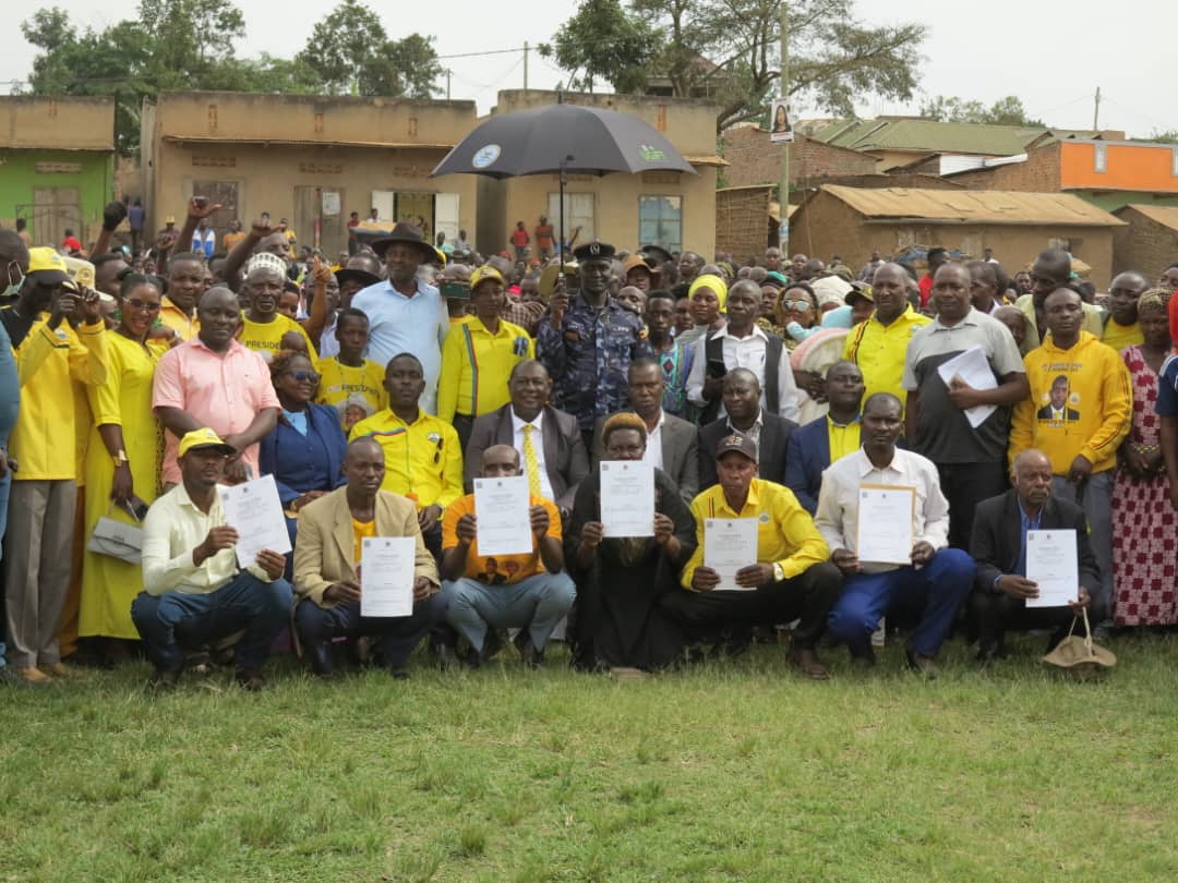 Relief for Over 20,000 Kassanda Residents as Ministry of Lands Issues Freehold Titles