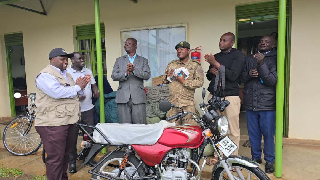 IFAW Boosts Anti-Poaching Operations in Queen Elizabeth National Park with Equipment Donation