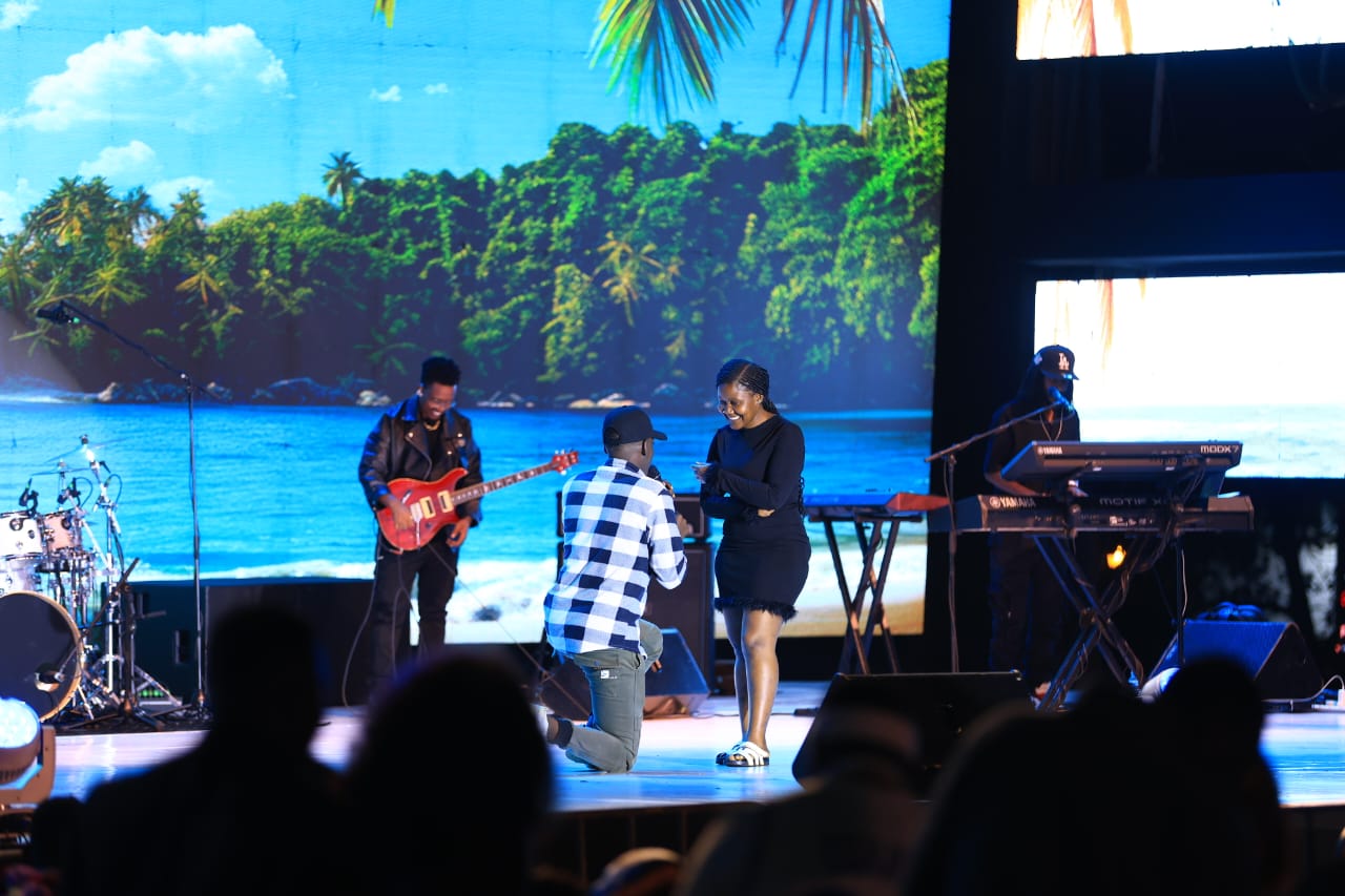 Surprise Proposal Steals the Show at Geosteady’s V&A-Powered Valentine’s Concert