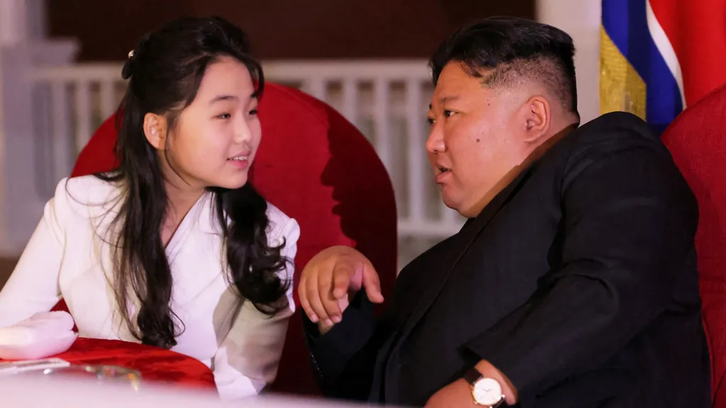 Kim Jong Un chooses teen daughter as heir, says Seoul