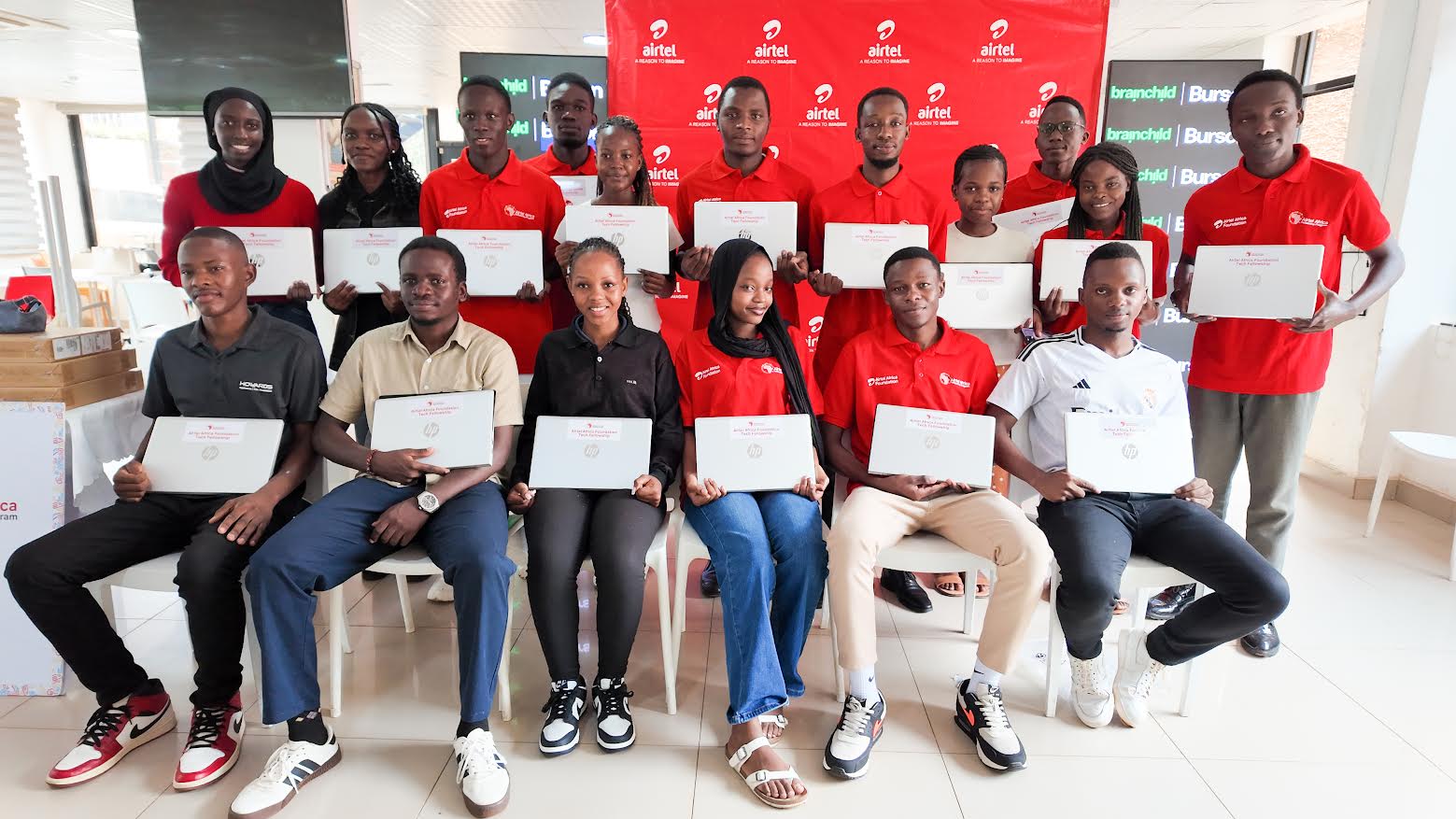 Airtel Foundation, Brainchild Burson Equip 20 Tech Scholars With Laptops, Scholastic Materials