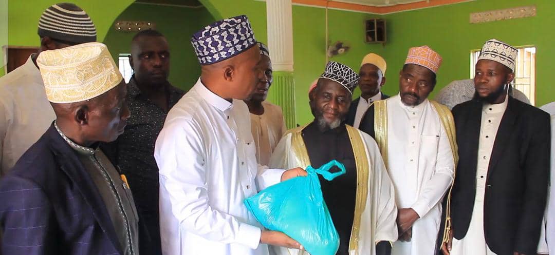 Bukomansimbi North MP–Elect Salim Kiseka Gives Support to Vulnerable Muslims
