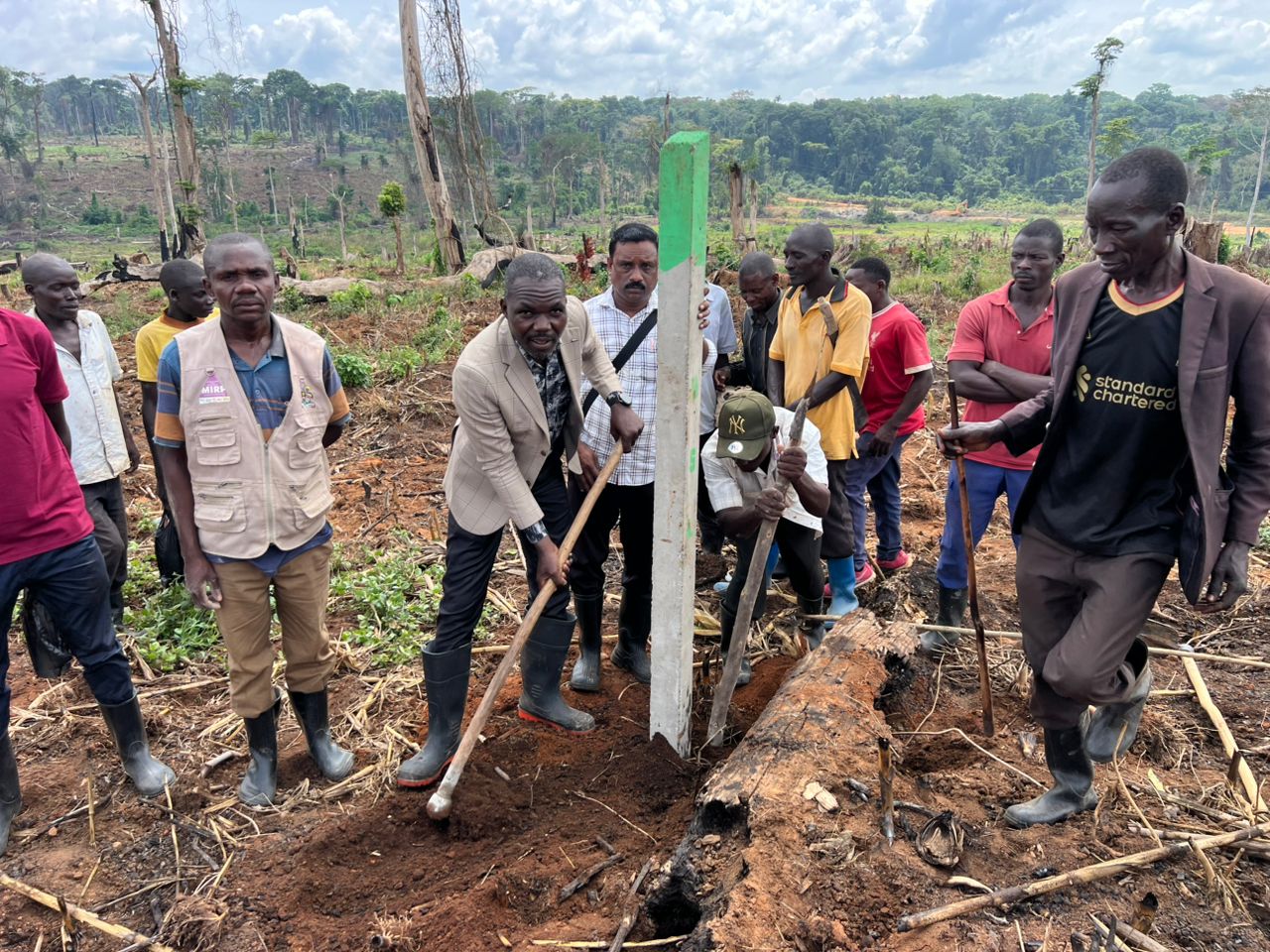Kikuube Authorities Warn Against Uprooting Bugoma Forest Boundary Pillars