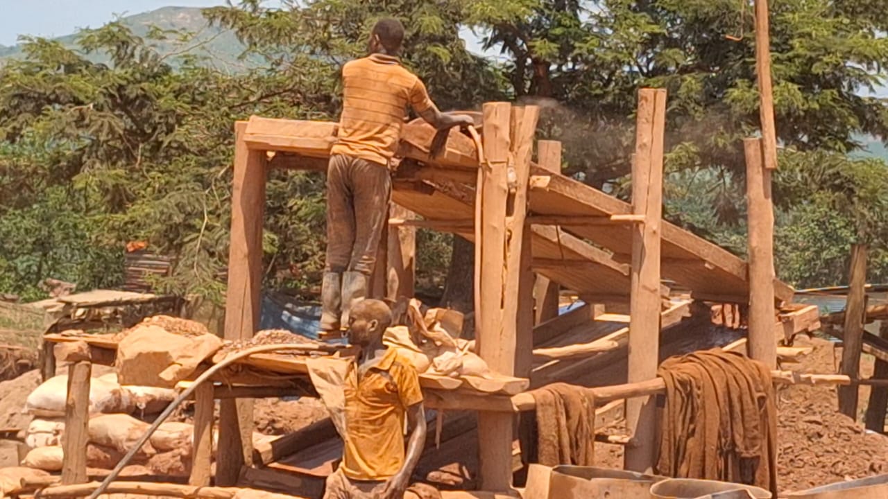 Govt Suspends Gold Mining at Kassanda Site Over Illegal Operations