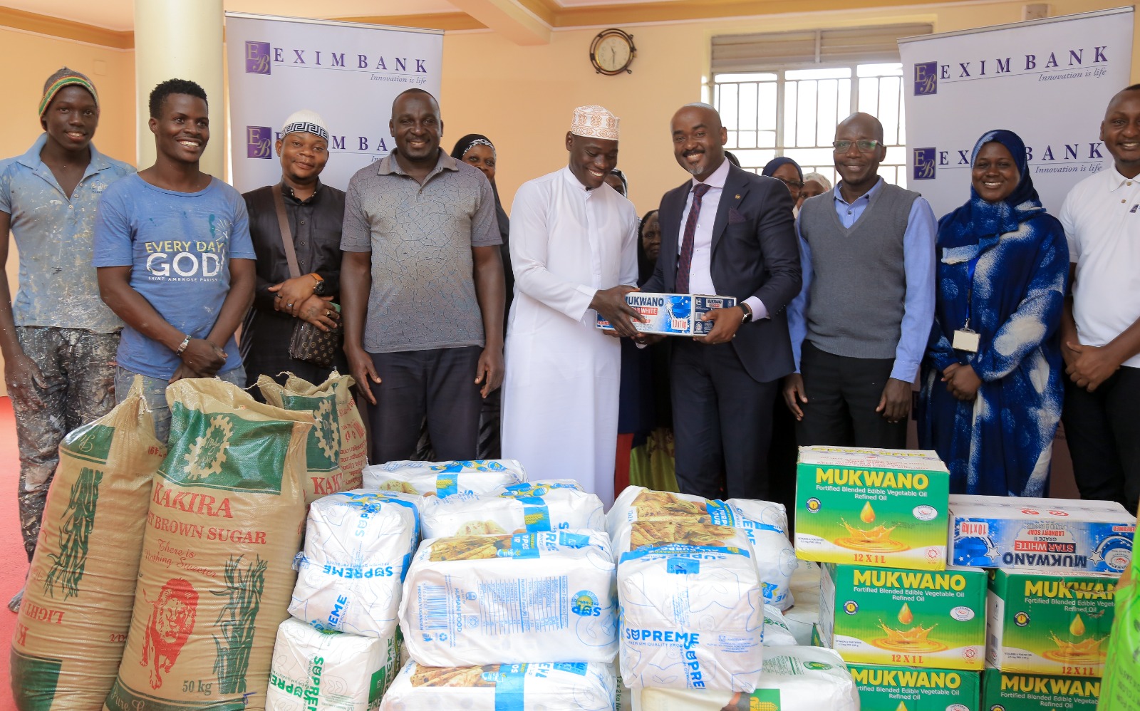 Exim Bank Donates to Muslims Ahead of Eid Day