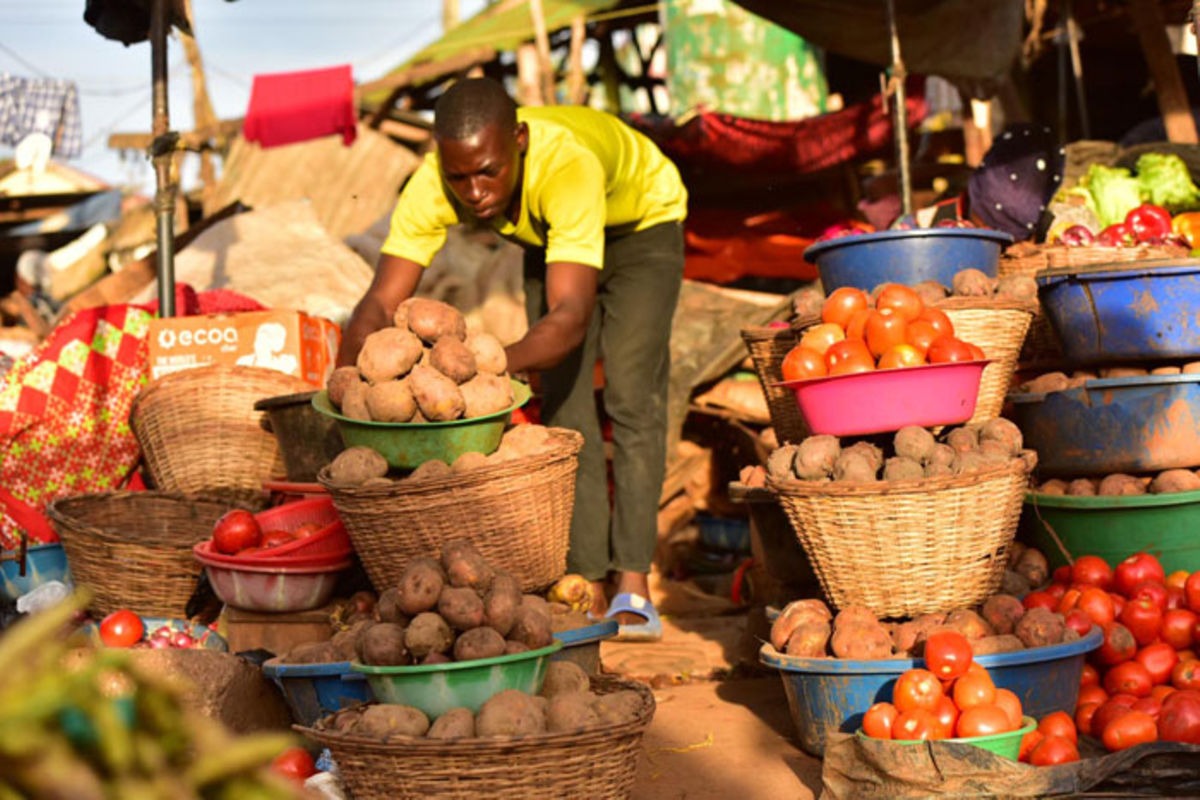 Uganda’s Economy Shows Strong Growth Amid Rising Inflation Pressures