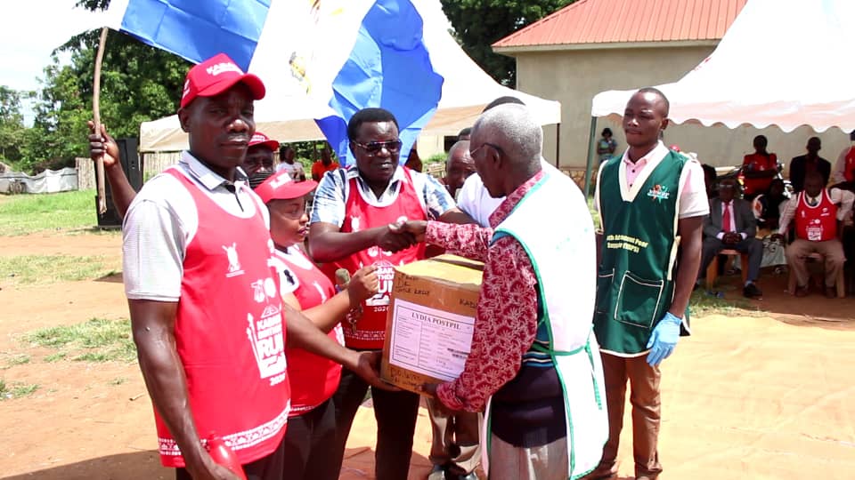 Bugerere leaders support people living with HIV/AIDS