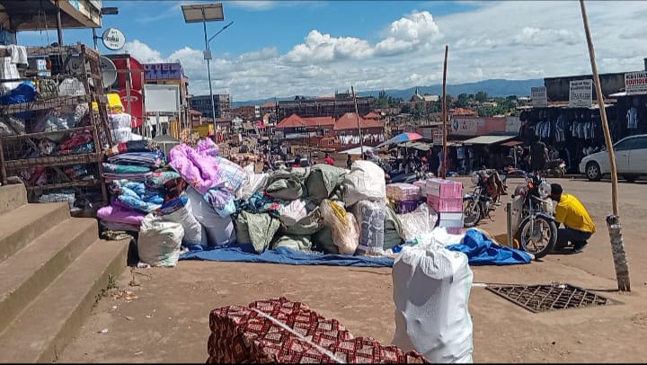 Rukungiri Municipality Gives Vendors Two-Week Ultimatum to Vacate High Street