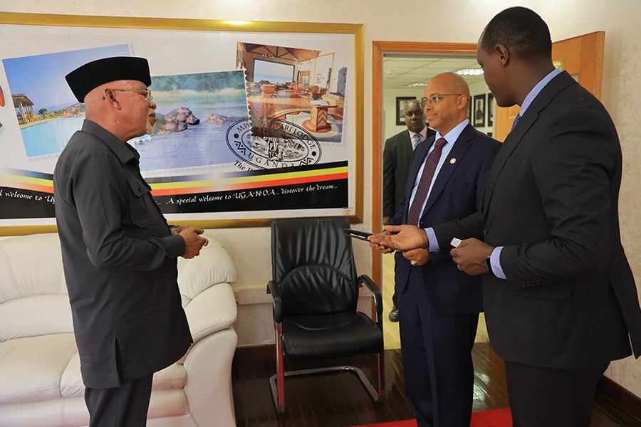 Gen Odongo Receives New FAO Representative