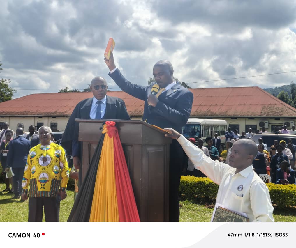 Kabale leaders sworn in, pledge to intensify fight against corruption