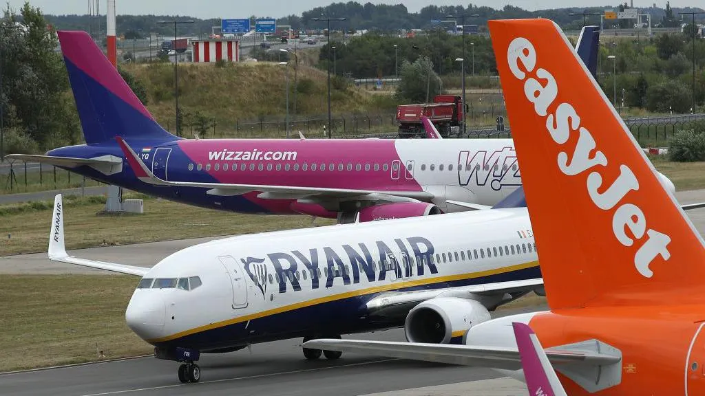 Portable charger problems on flights 'on the rise', watchdog warns