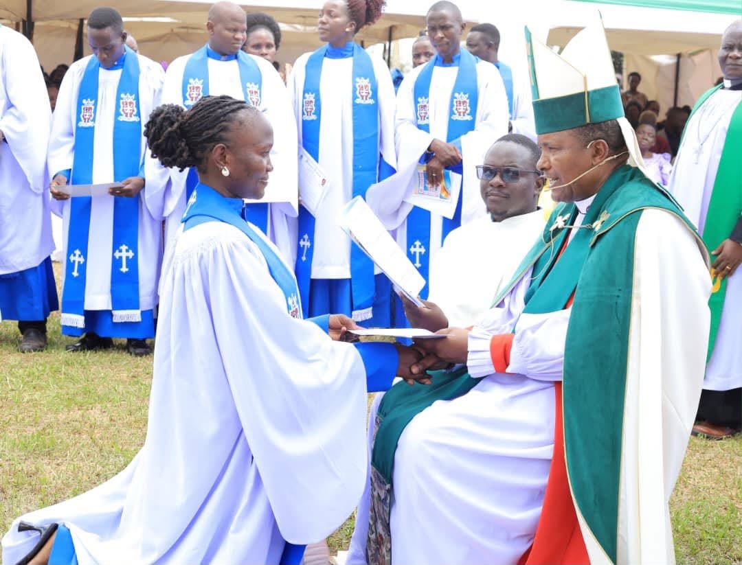 Mukono Bishop Urges New Lay Readers to Remain Faithful in Gospel Ministry
