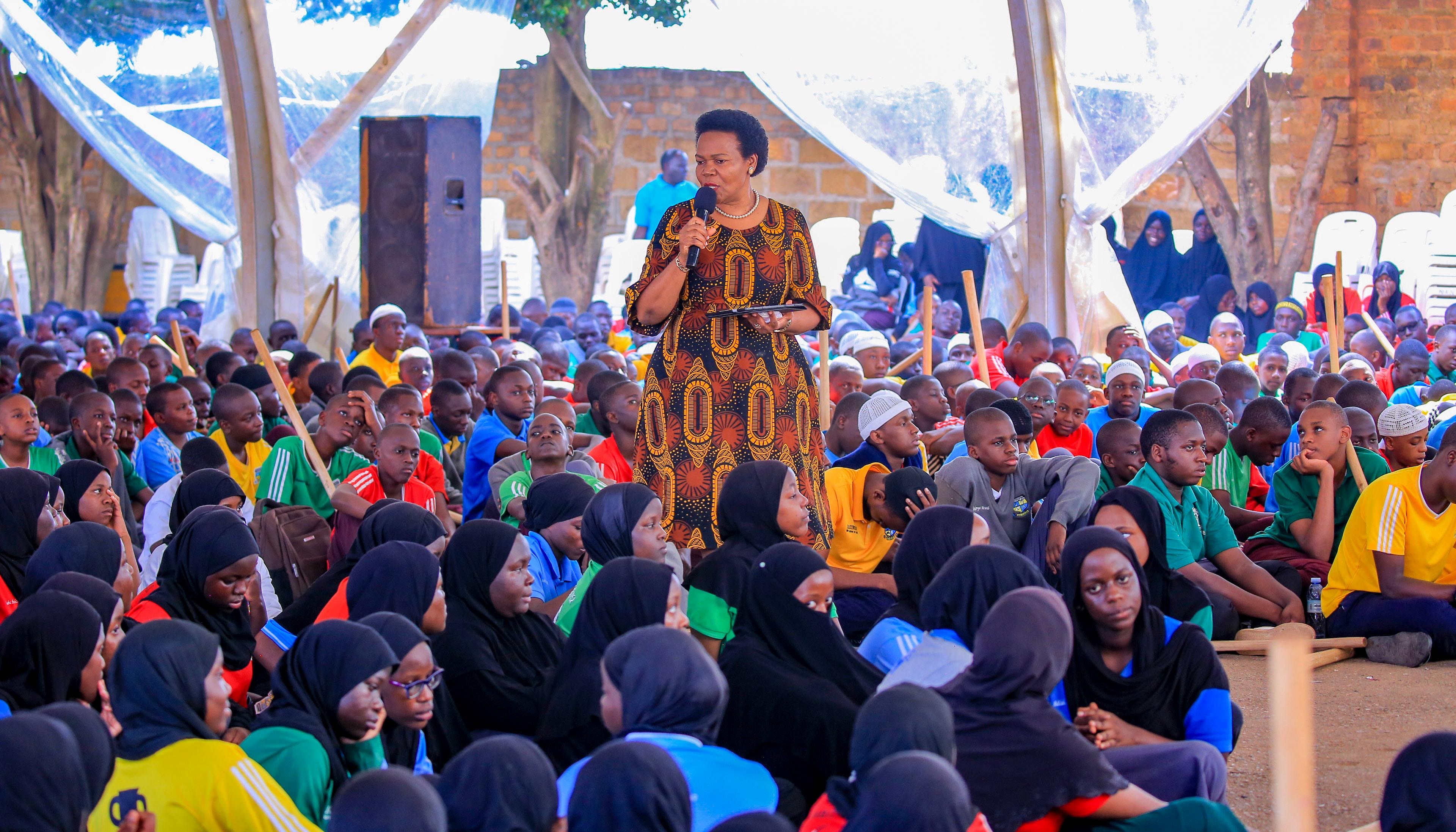 Kawempe Muslim Students Urged to Embrace Discipline, Hard Work