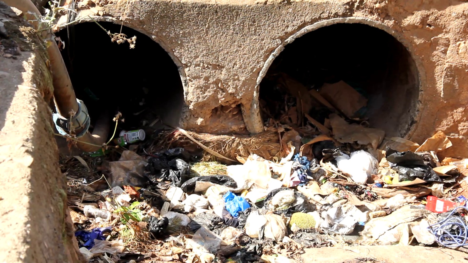 Ibanda Municipality Grapples With Growing Waste Crisis as Drainage Trenches Turn Into Dump Sites