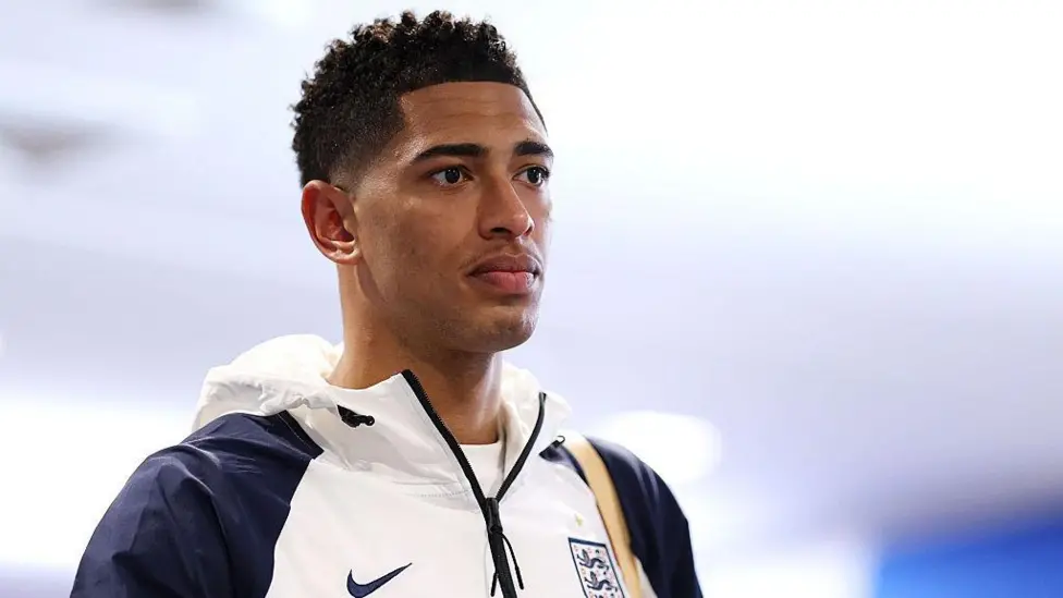 Bellingham is No 10 in England World Cup squad