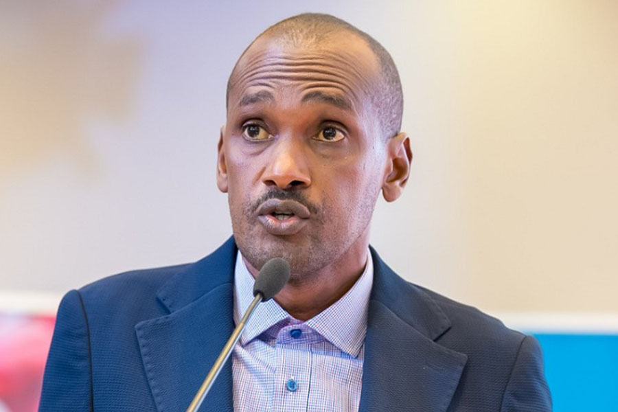 Tumwebaze Warns Non-Performing Veterinary, Community Development Officers Risk Dismissal