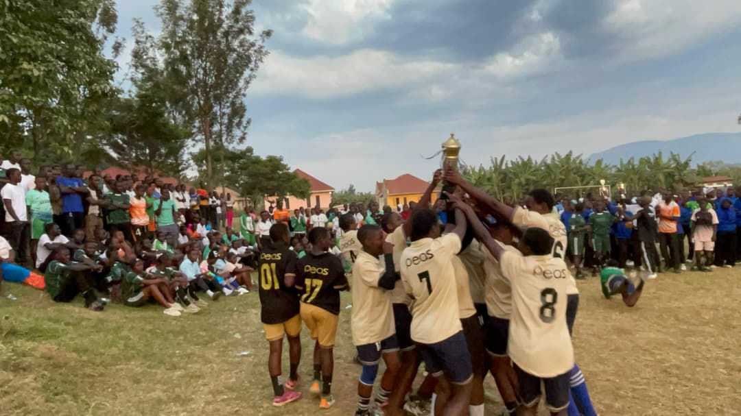 PEAS Aspire High School Sweeps Ibanda Volleyball Titles, Qualifies for Nationals