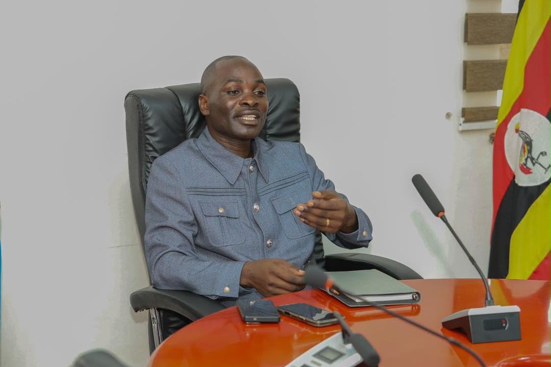 Works Minister Orders Return of Processed Land Titles by November 30