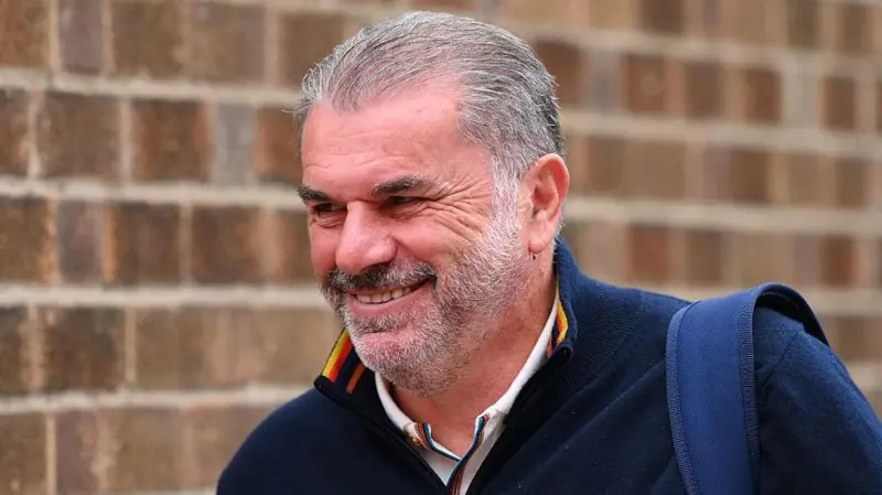 Ex-Spurs boss Postecoglou takes over at Al-Nassr