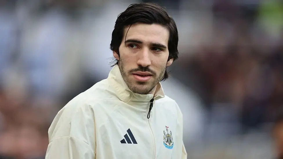 Spurs agree deal worth up to £100m for Newcastle's Tonali