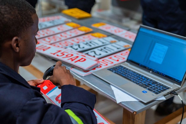 Motor Traders Demand End to Russian Firm's Digital Number Plate Contract