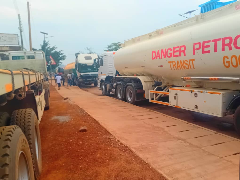 Nebbi to Evict Trucks from Main Street as Roadside Traders Cry Foul Over Livelihoods