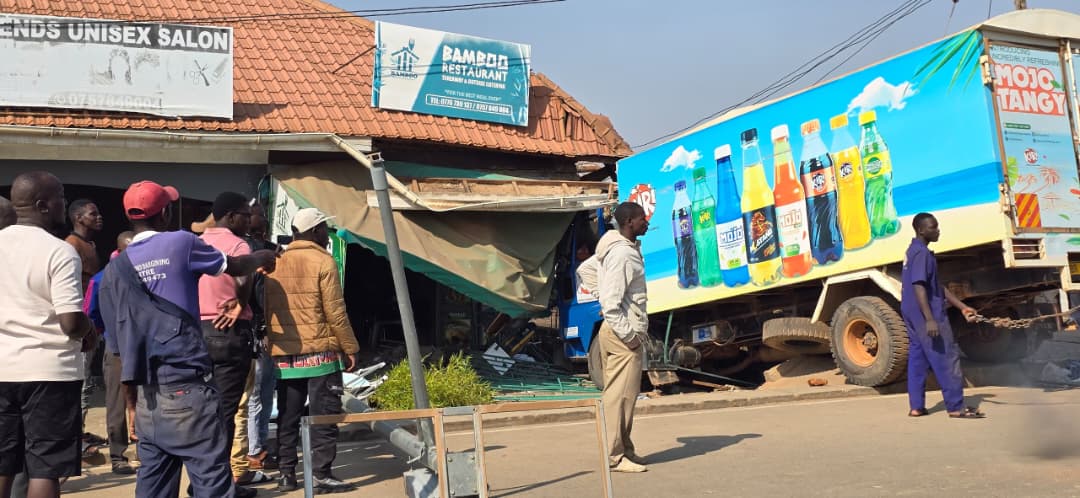 Kiri soda truck crashes into Mubende restaurant after losing control  By Fred Ssewajje
