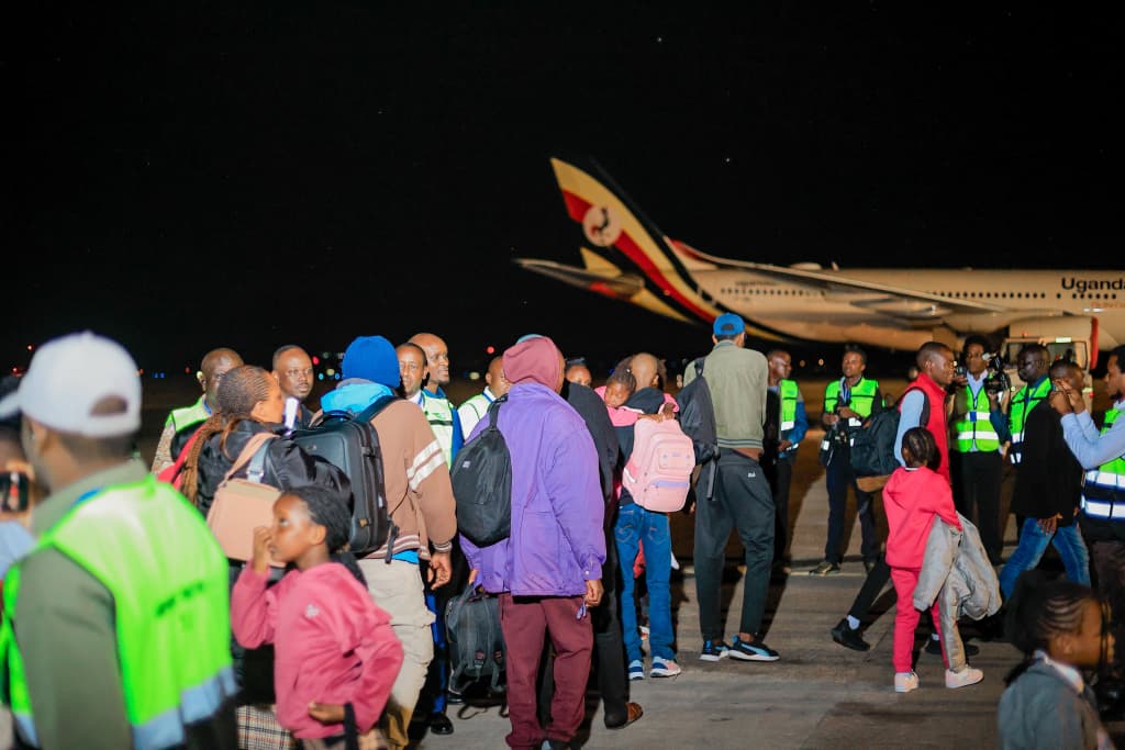 1,102 Repatriated From South Africa in Phase One