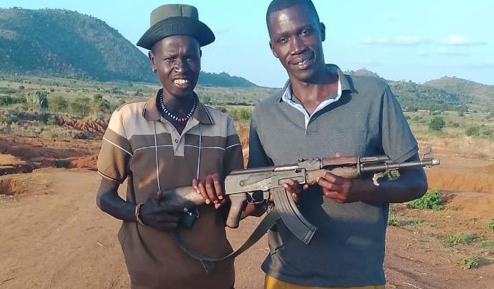Suspected Warrior Surrenders Illegal Gun to Security Forces in Kaabong