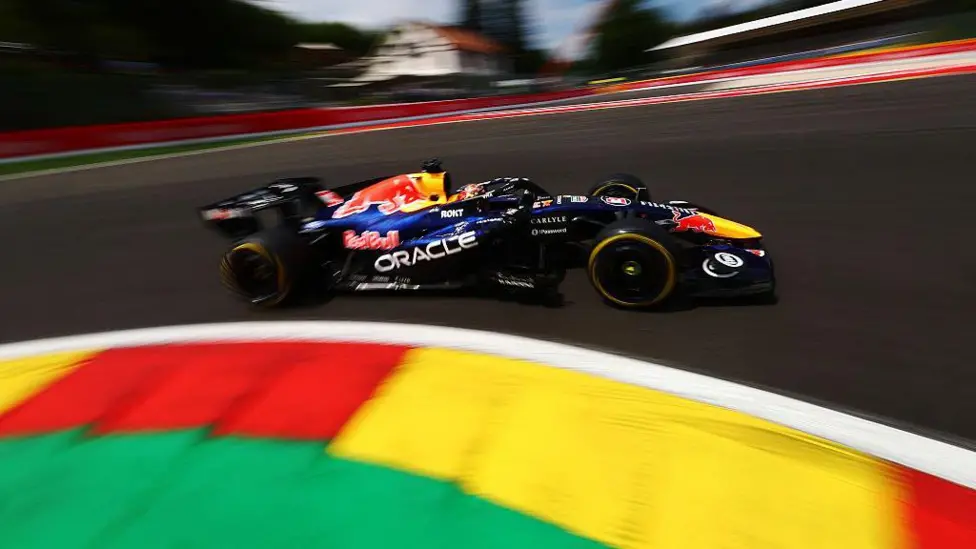 Verstappen on top as Hadjar takes grid penalty