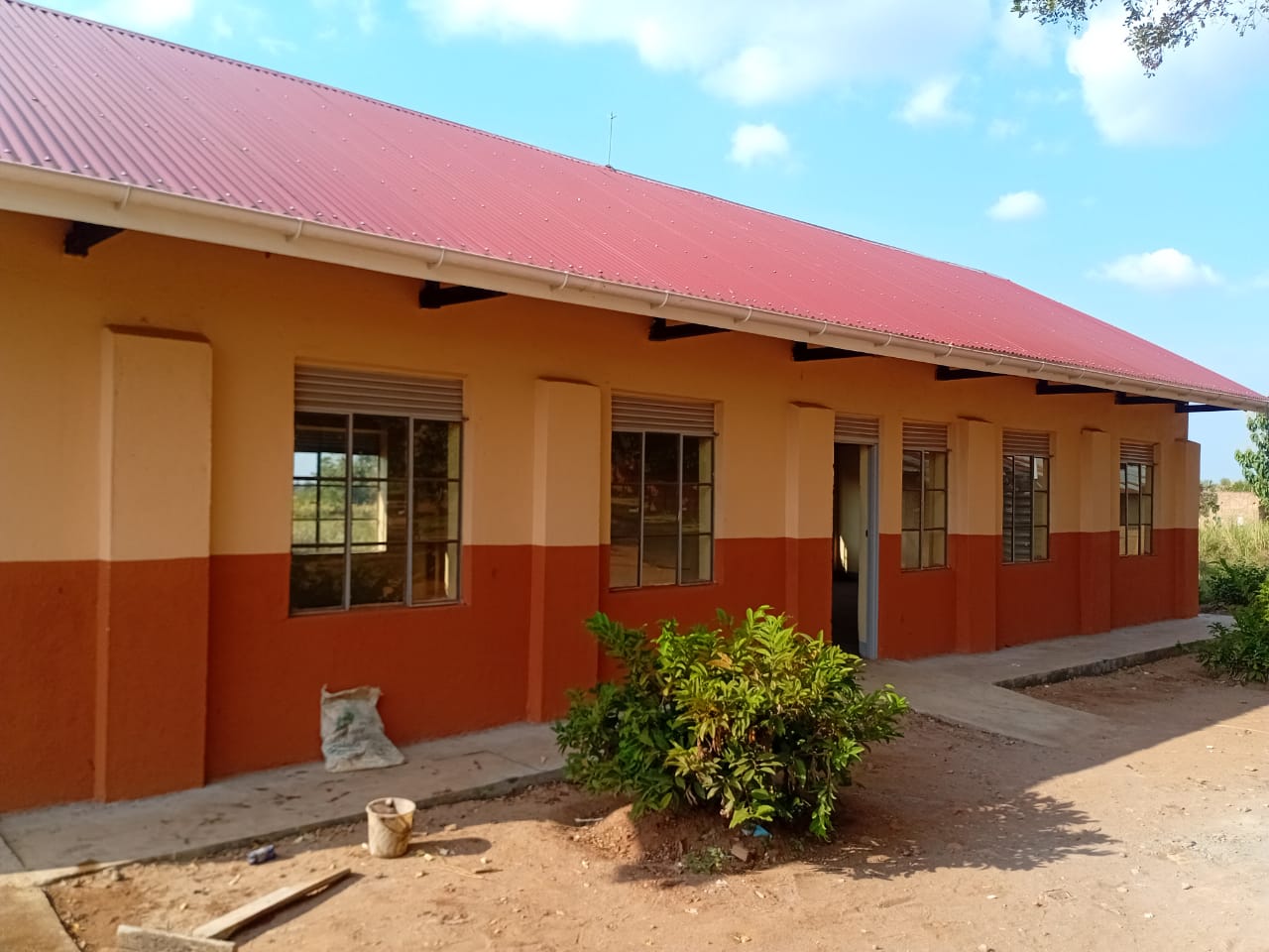 Shoddy Renovation Works Leave Nebbi's Namrwodho Pupils Studying in Congested Classrooms