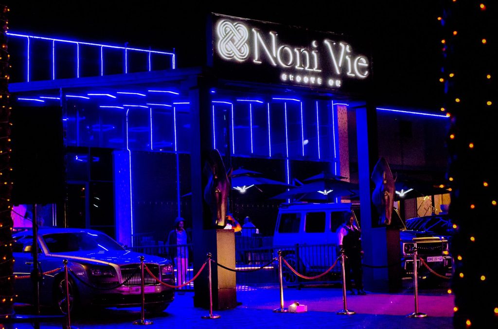 Noni Vie, Johnnie Walker team up for battle of the dons New Year's party