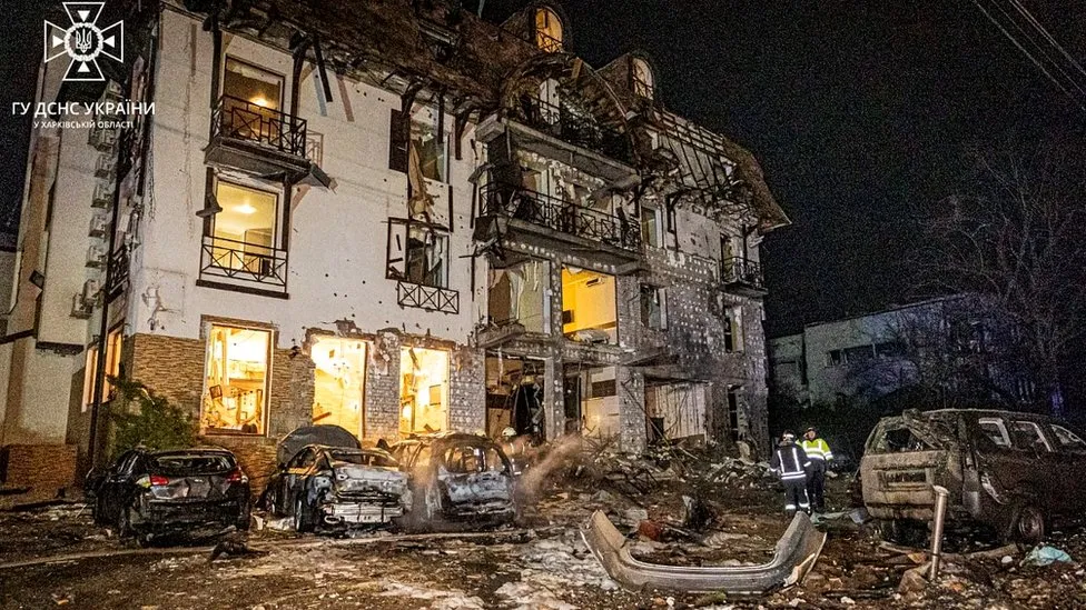 Ukraine war: Russian missiles wreck Kharkiv hotel - governor