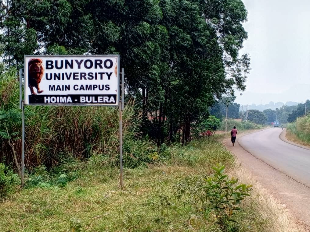 Bunyoro University: Leaders plant symbolic signpost in protest over delays