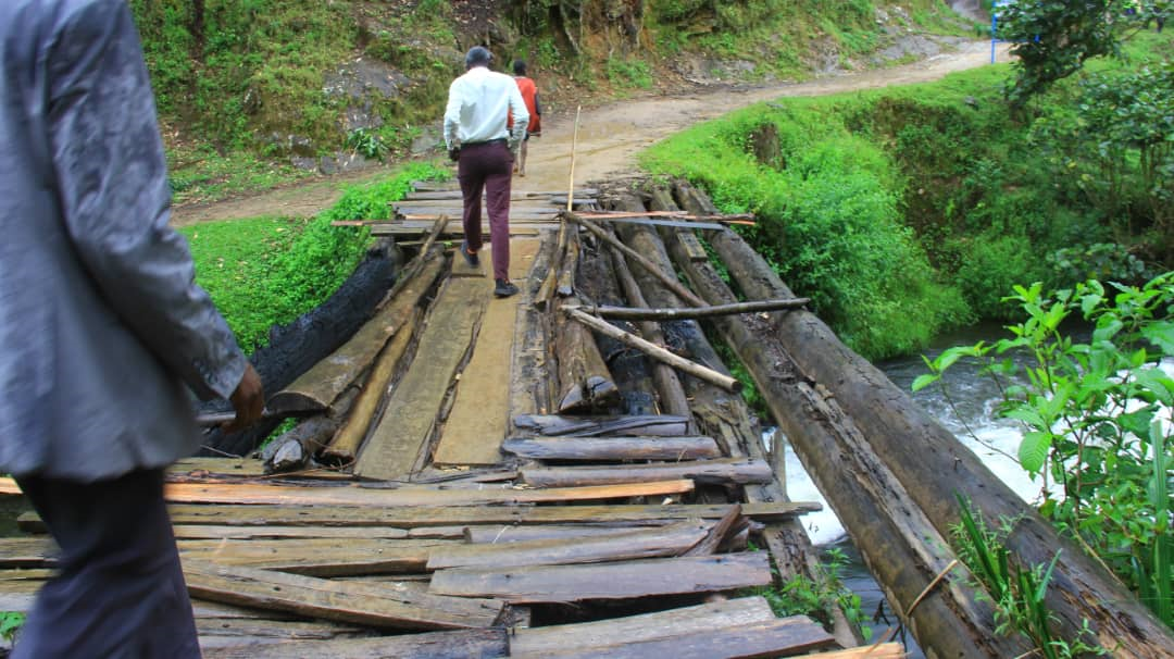 Sigh of relief for Kisoro sub-counties sinking under derelict bridge