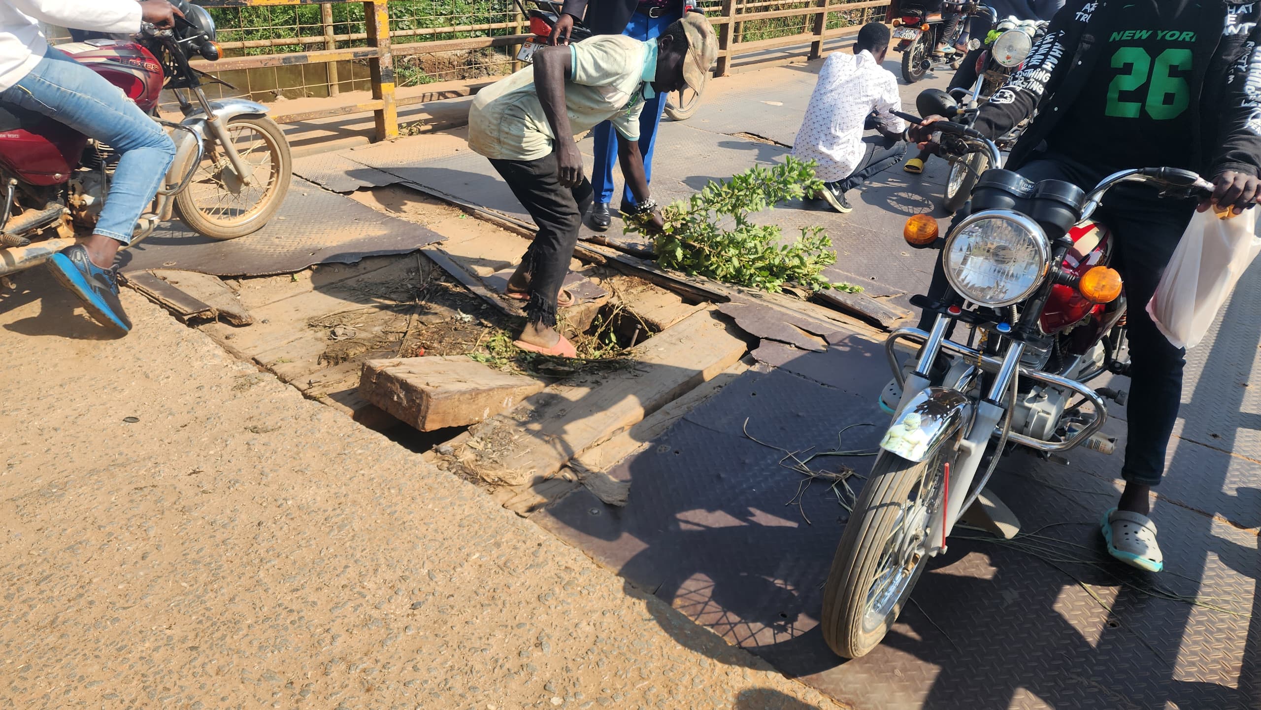 Mbarara authorities close city bridge as section caves in