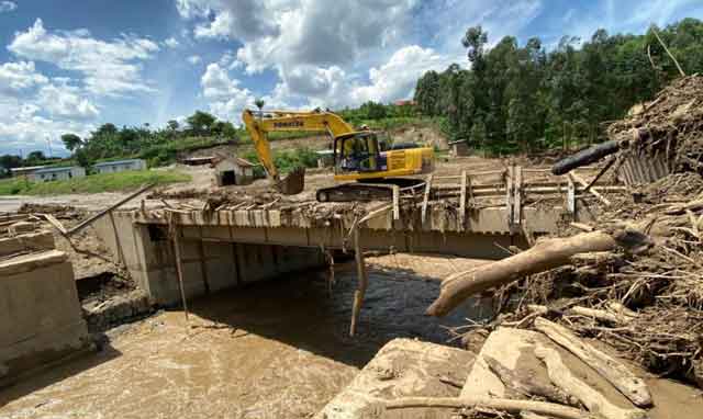District engineers given ultimatum on  reports on status of roads, bridges