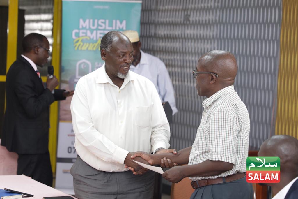 Salam Charity and Salam TV present donation to Nakaloke Centre Mosque and Salaam Muslim Cemetery