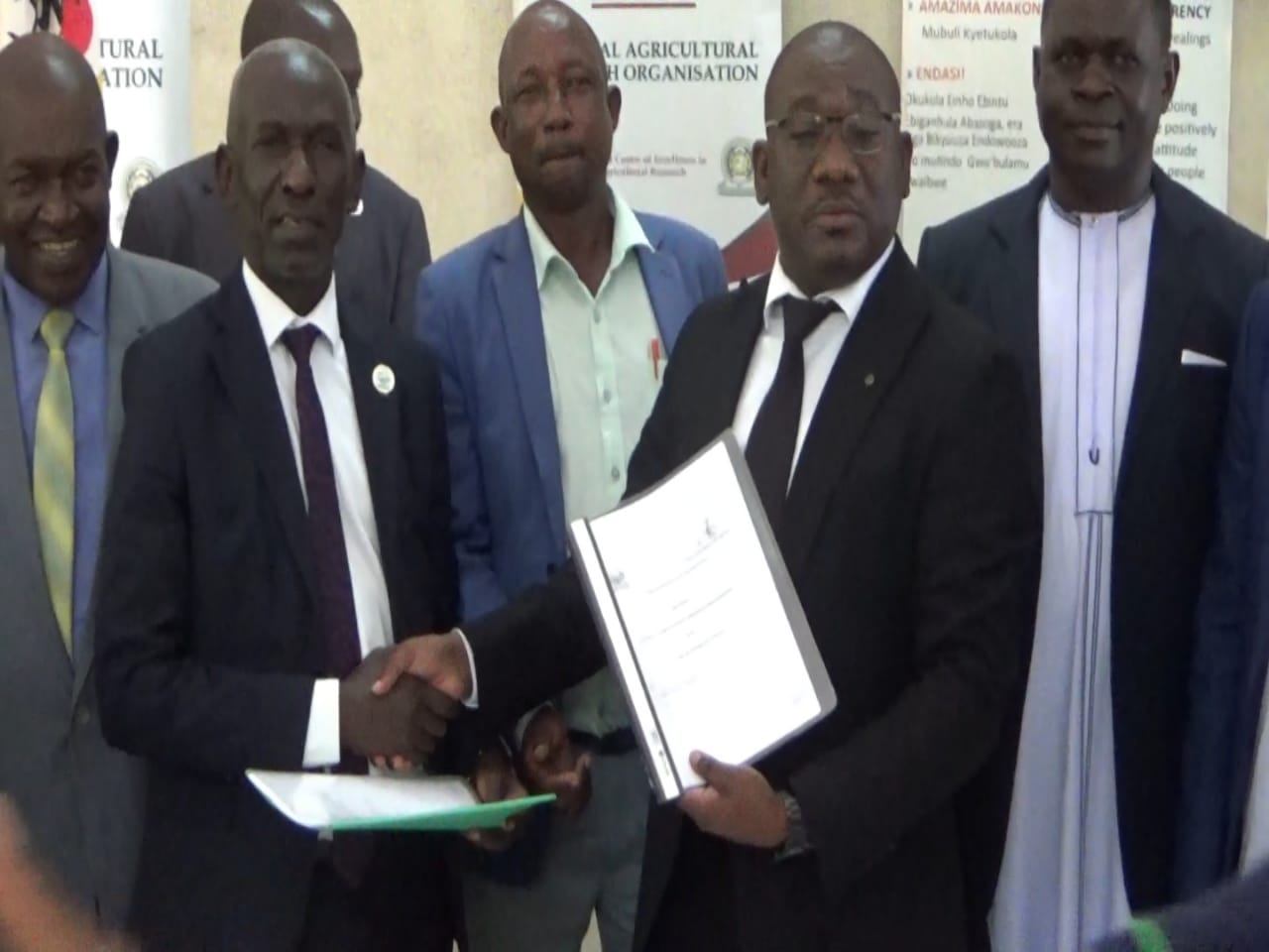 NARO, Busoga kingdom sign MOU to foster modern agricultural practices