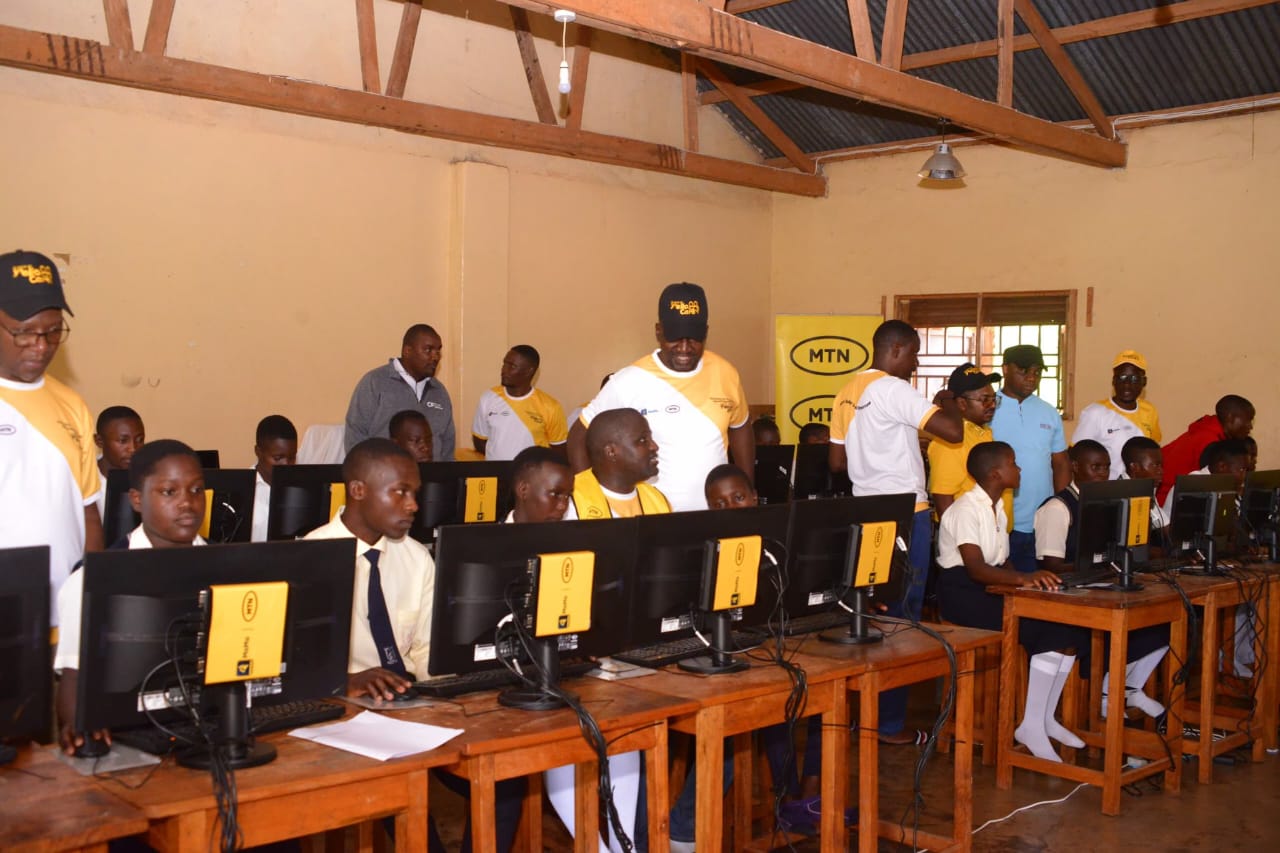 MTN exceeds commitment to support  St. Joseph’s Aid Society in '30 Days of Y’ello Care'