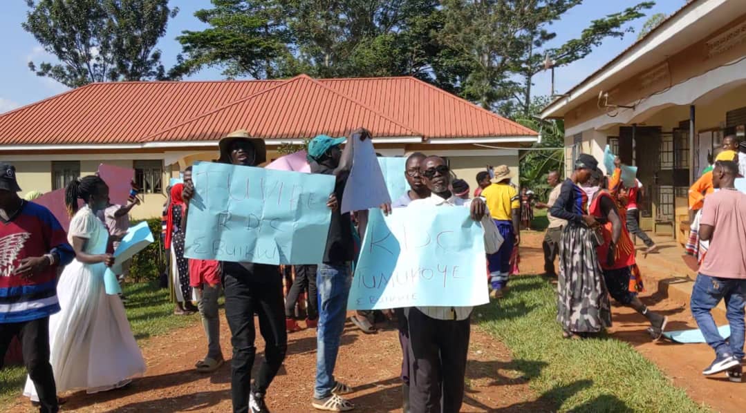 Buikwe residents demand RDC's removal