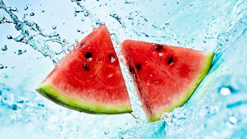 Why You Should Eat an Average Watermelon Instead of Eight Glasses of Water for the Day