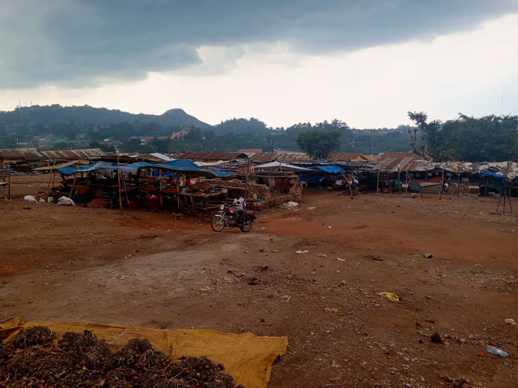 Kagadi vendors demand for modern market