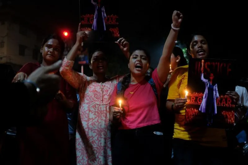 Indian women lead night protests after doctor's rape and murder