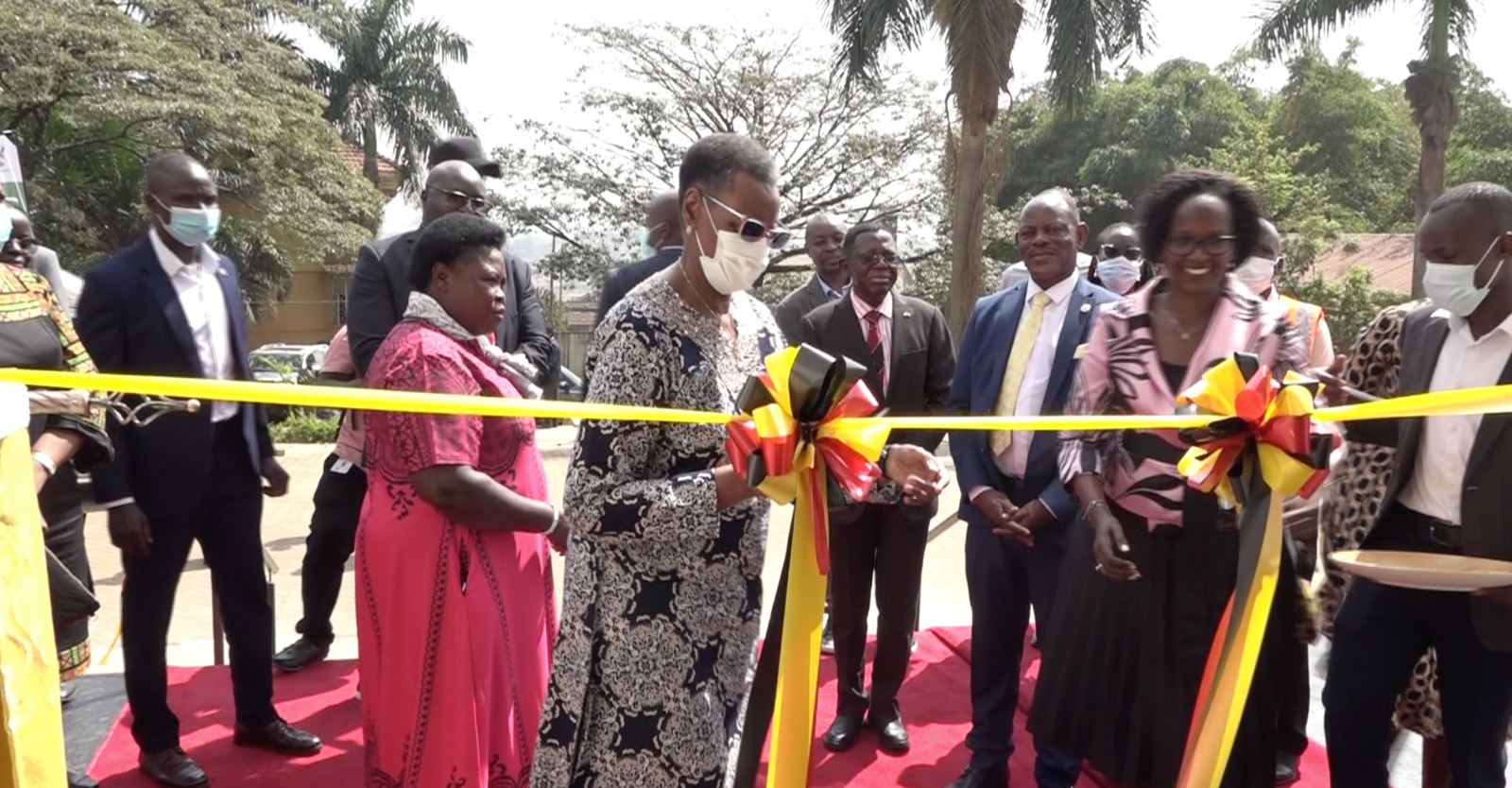 Mrs Museveni Unveils Makerere's New School Of Law, Refurbished Lumumba Hall